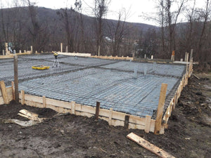 Montage de la grille pour couler la dalle du projet de pension agrotouristique thumbnail
