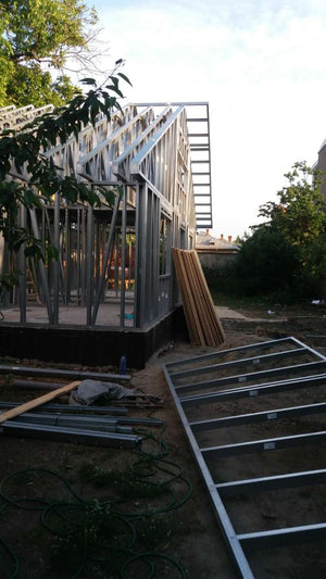 Montage d'une maison sur structure métallique à Craiova thumbnail