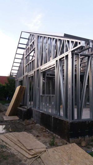 Montage d'une maison sur structure métallique à Craiova thumbnail