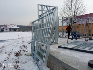 Montage du rez-de-chaussée et de l'escalier intérieur pour une maison à étages à Ilfov thumbnail