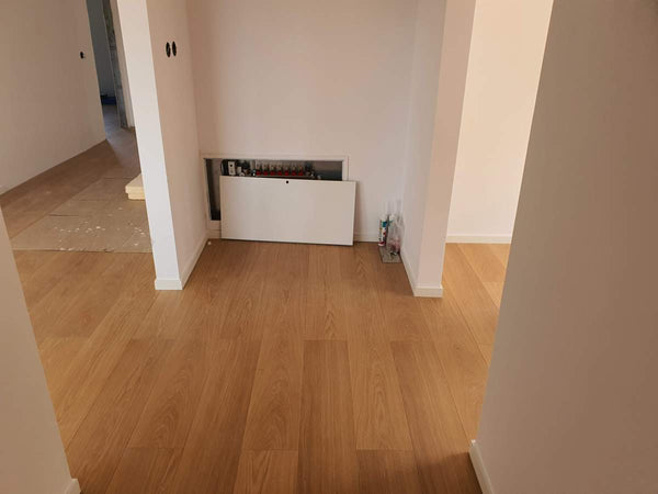 pardoseli finalizate casa executata la cheie