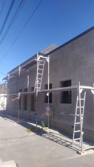 Revêtement extérieur en fibrociment pour un projet de maison de 191 mètres carrés à Sibiu thumbnail
