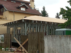 Revêtement des fermes du toit avec OSB de 20 mm pour une maison métallique de plain-pied à Ilfov thumbnail