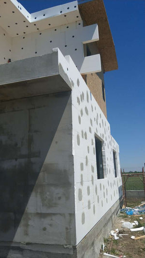 Projet de système d'isolation thermique pour une maison en structure métallique à Domnesti thumbnail