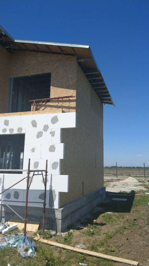 Projet de système d'isolation thermique pour une maison en structure métallique à Domnesti thumbnail