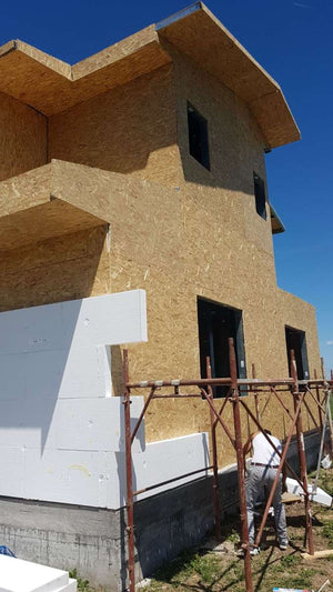 Projet de système d'isolation thermique pour une maison en structure métallique à Domnesti thumbnail