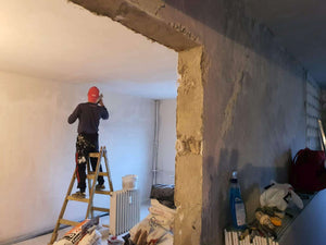 Revêtement intérieur des salles de bains d'un appartement de 120 mètres carrés à Baneasa thumbnail