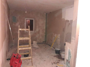 Revêtement intérieur des salles de bains d'un appartement de 120 mètres carrés à Baneasa thumbnail