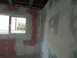 Revêtement intérieur en plaques de plâtre résistant au feu et à l'acoustique pour une halle métallique thumbnail