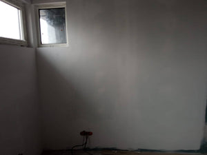 Revêtement intérieur en plaques de plâtre résistant au feu et à l'acoustique pour une halle métallique thumbnail
