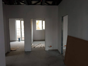 Revêtement intérieur en plaques de plâtre résistant au feu et à l'acoustique pour une halle métallique thumbnail