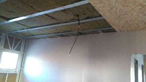 Revêtement intérieur et extérieur en OSB, installation de plaques de plâtre pour un projet de maison de 191 mètres carrés thumbnail