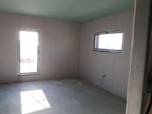 Revêtement des murs intérieurs pour un projet de maison de 190 mètres carrés thumbnail