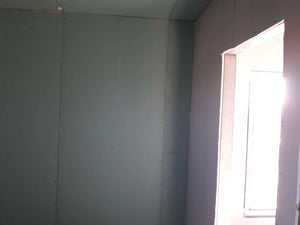 Revêtement des murs intérieurs pour un projet de maison de 190 mètres carrés thumbnail