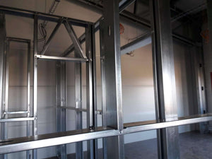 Projet d'aménagement intérieur de bureaux de 600 mètres carrés pour un entrepôt de 2000 mètres carrés thumbnail