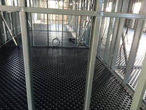 Projet de halle métallique de 240 mètres carrés à Bucarest, installation du chauffage par le sol thumbnail