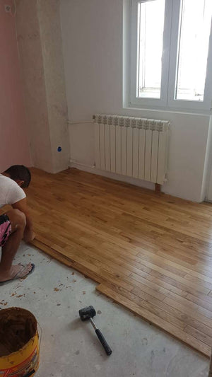 Rénovation intérieure en cours d'un appartement sur la Place Romana thumbnail