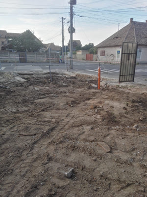 Excavation mécanisée pour la fondation d'une maison métallique Gold de 191 m² à Sibiu thumbnail