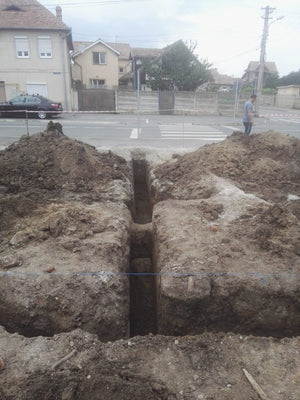 Excavation mécanisée pour la fondation d'une maison métallique Gold de 191 m² à Sibiu thumbnail