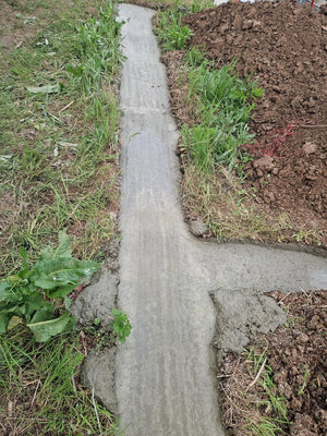 Excavation mécanisée et coulage de la semelle de fondation pour une maison de 130 m2 dans le département d'Ilfov, à Snagov thumbnail