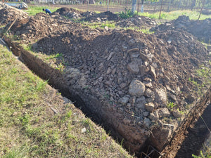 Excavation mécanisée et coulage de la semelle de fondation pour une maison de 130 m2 dans le département d'Ilfov, à Snagov thumbnail