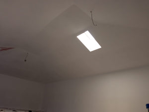 Ponçage, préparation et application d'une couche d'apprêt pour une maison métallique de plain-pied thumbnail