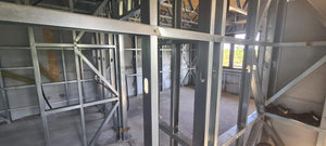 Isolation thermique extérieure à la laine de roche et enduit de finition pour la construction d'une maison de 130 mètres carrés thumbnail