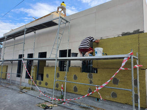 Isolation thermique des façades en cours pour le projet de maison de 191 mètres carrés à Sibiu thumbnail