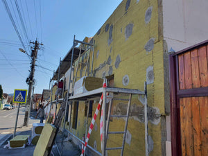 Isolation thermique des façades en cours pour le projet de maison de 191 mètres carrés à Sibiu thumbnail