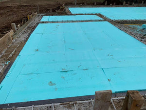 Isolation thermique de la fondation d'une maison de 162 mètres carrés réalisée à Snagov thumbnail