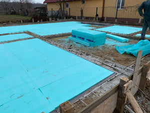 Isolation thermique de la fondation d'une maison de 162 mètres carrés réalisée à Snagov thumbnail