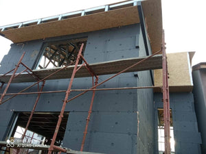 Système d'isolation thermique pour les façades de la maison en métal avec du polystyrène extrudé graphité thumbnail
