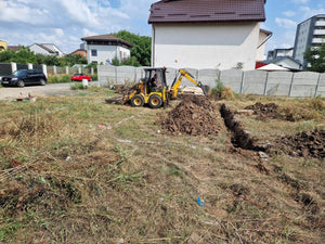 Traçage et excavation de la fondation pour une maison à un étage à Bucarest thumbnail