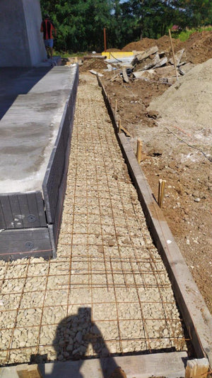 Trottoirs périphériques pour une maison sur structure métallique thumbnail