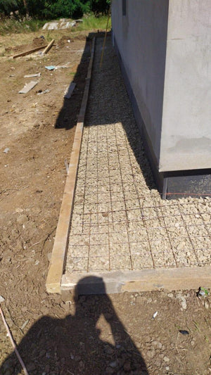 Trottoirs périphériques pour une maison sur structure métallique thumbnail
