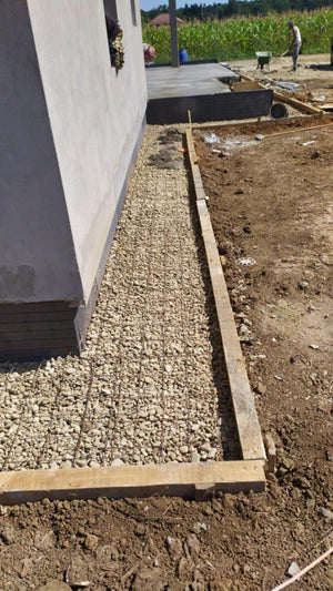 Trottoirs périphériques pour une maison sur structure métallique thumbnail