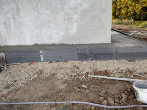 Trottoirs périphériques pour une maison sur structure métallique thumbnail